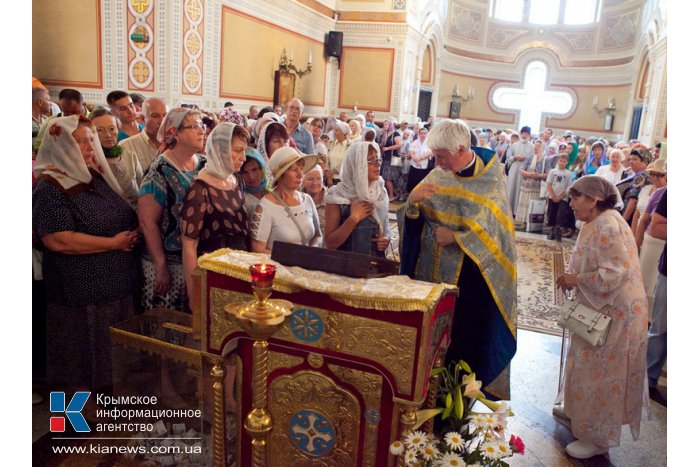 В Севастополь привезли чудотворную икону