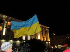 политическая ситуация в Украине, В Симферополе прошел митинг в поддержку власти