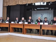 встреча, Члены Президиума Крыма встретились со студентами университета культуры в Симферополе 