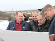 В 2015 году начнется строительство новой крымской автотрассы &quot;Таврида&quot; - министр транспорта РК